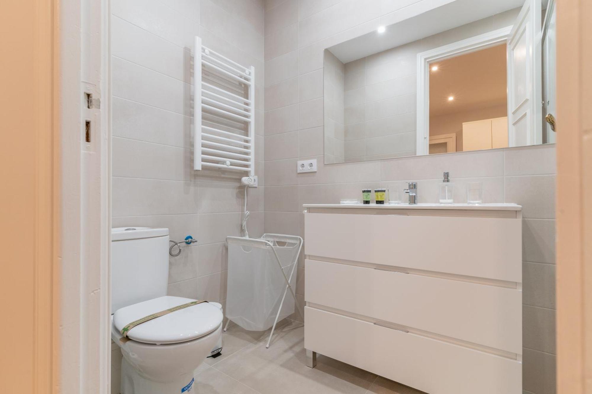 Spacious Central-3Bedrooms 3Bathrooms-Sol マドリード エクステリア 写真