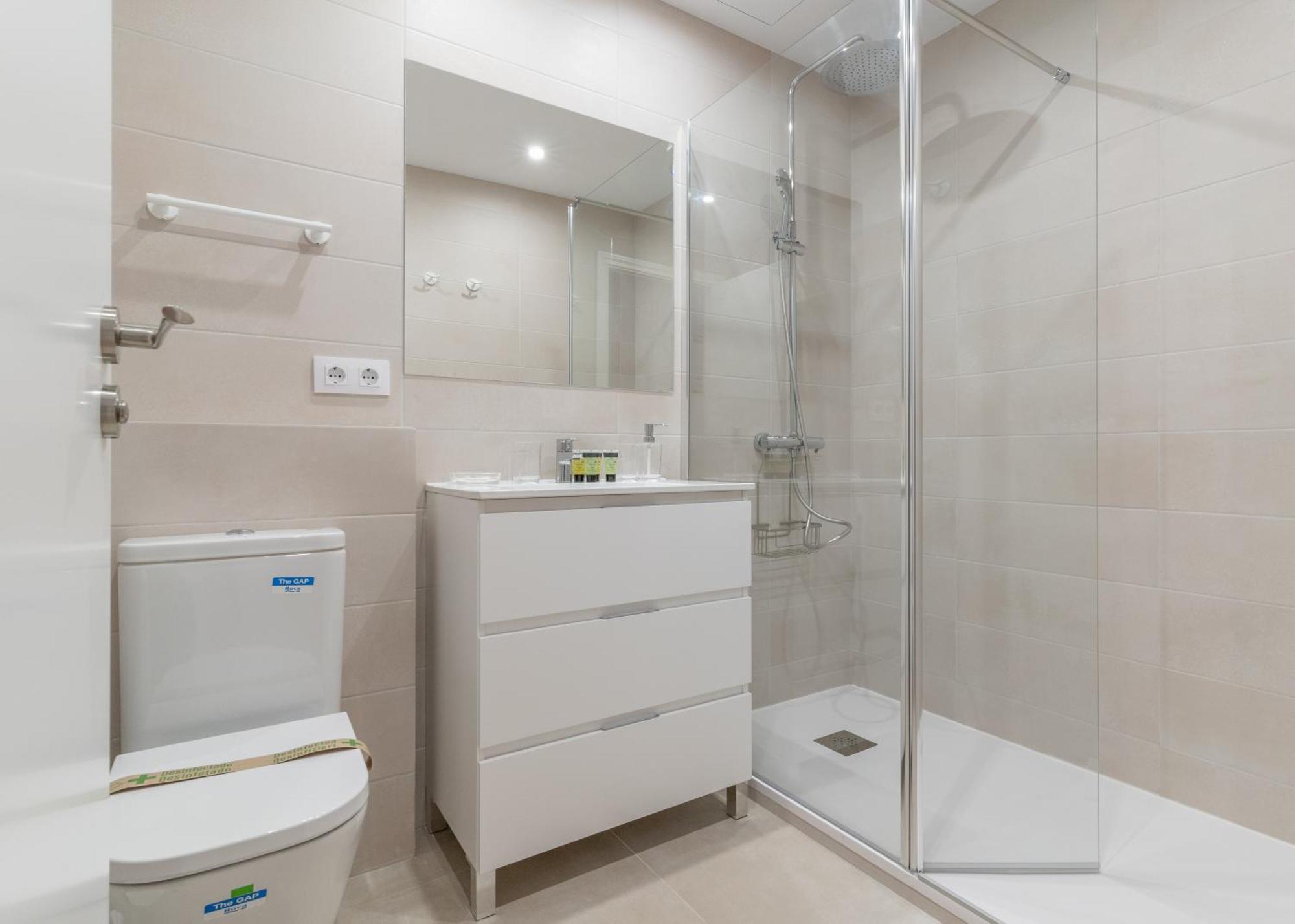 Spacious Central-3Bedrooms 3Bathrooms-Sol マドリード エクステリア 写真